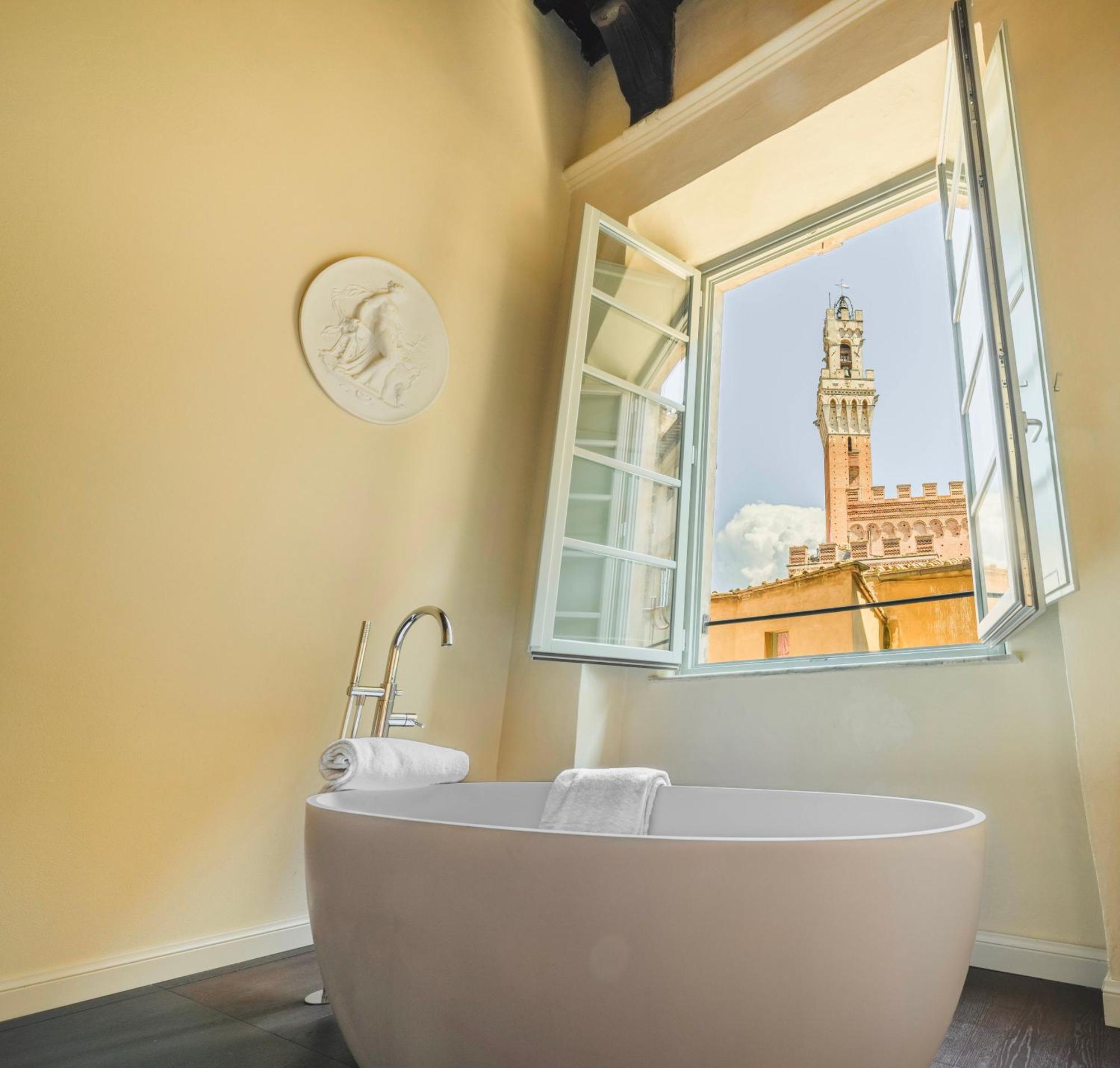 Palazzo Patrizi Suites & Spa Sienne Extérieur photo